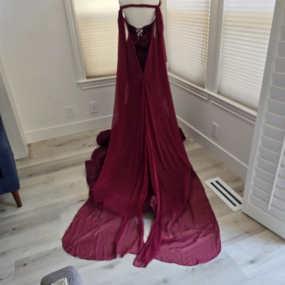 Tarik Ediz Long Red Dress Size 4 - Picture 10 of 14
